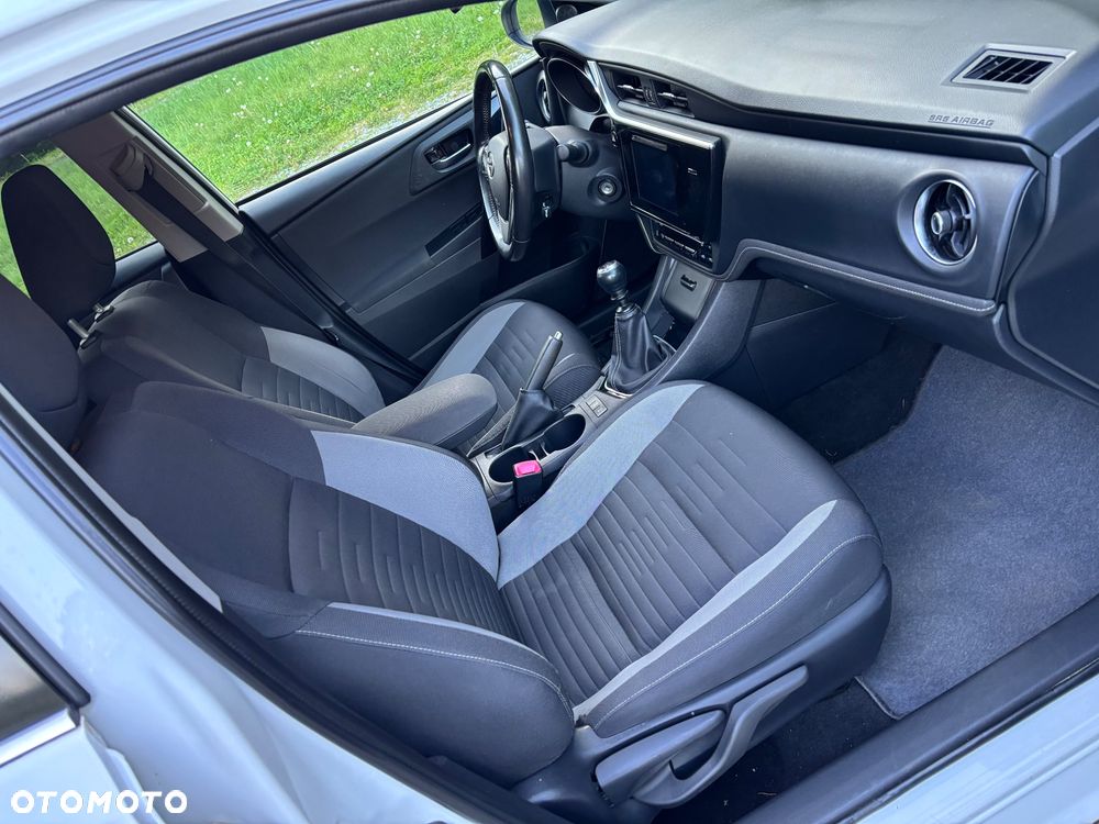 Toyota Auris 1.6 D-4D Edition-S - 6
