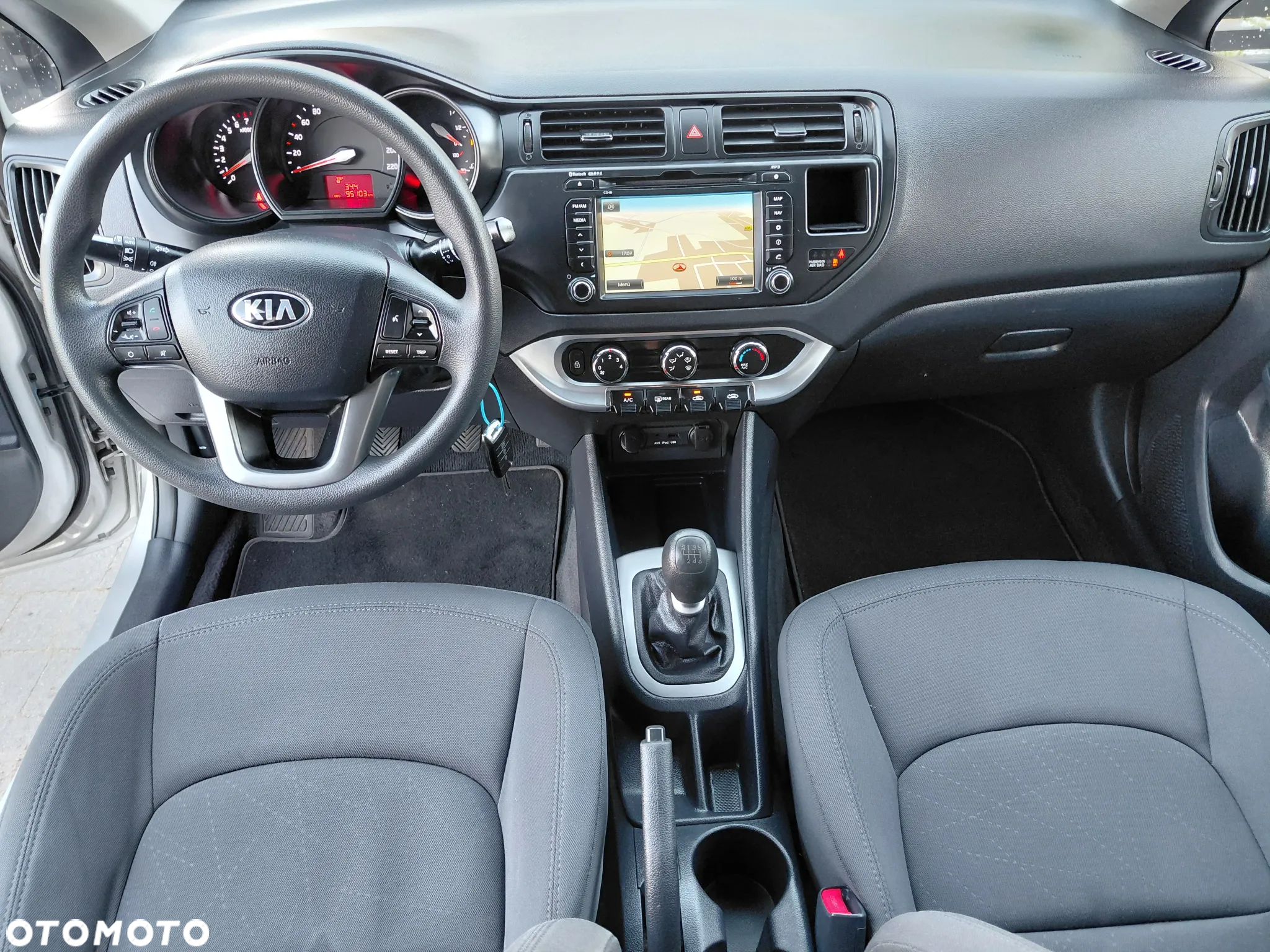 Kia Rio 1.4 Business Line - 25
