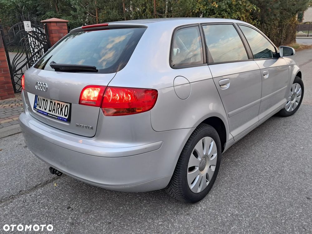 Audi A3 Sportback 2.0 TDI DPF Attraction - 11