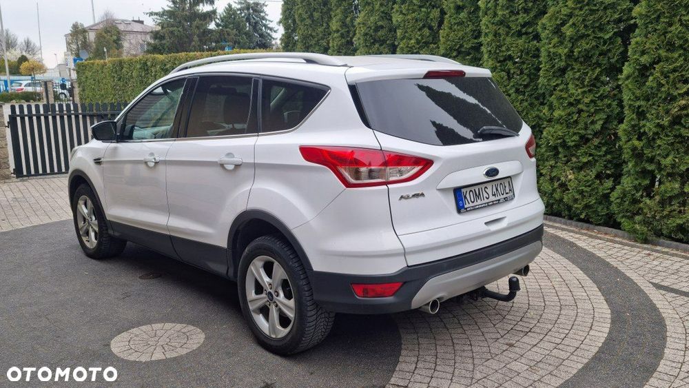 Ford Kuga - 4