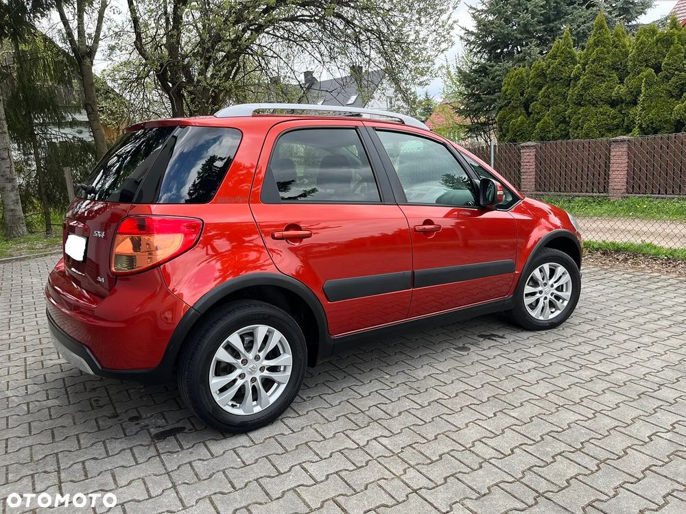 Suzuki SX4 Classic 1.6 VVT 4x4 Style - 6