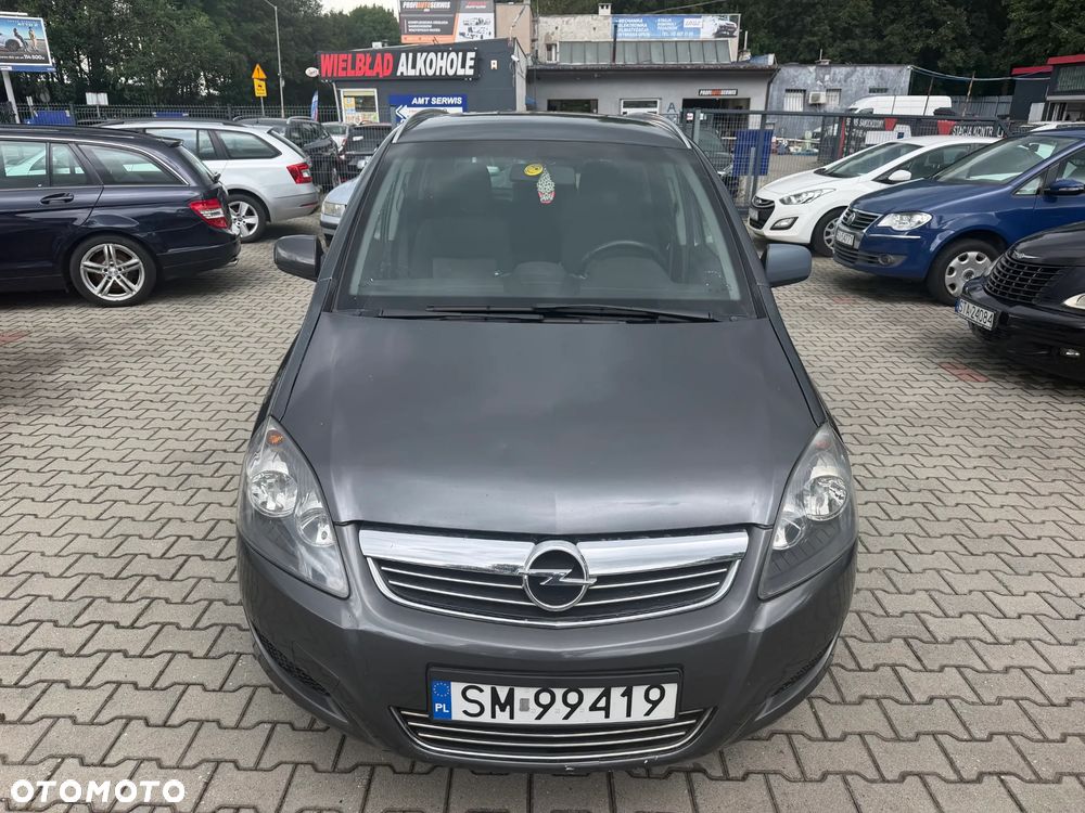Opel Zafira - 8