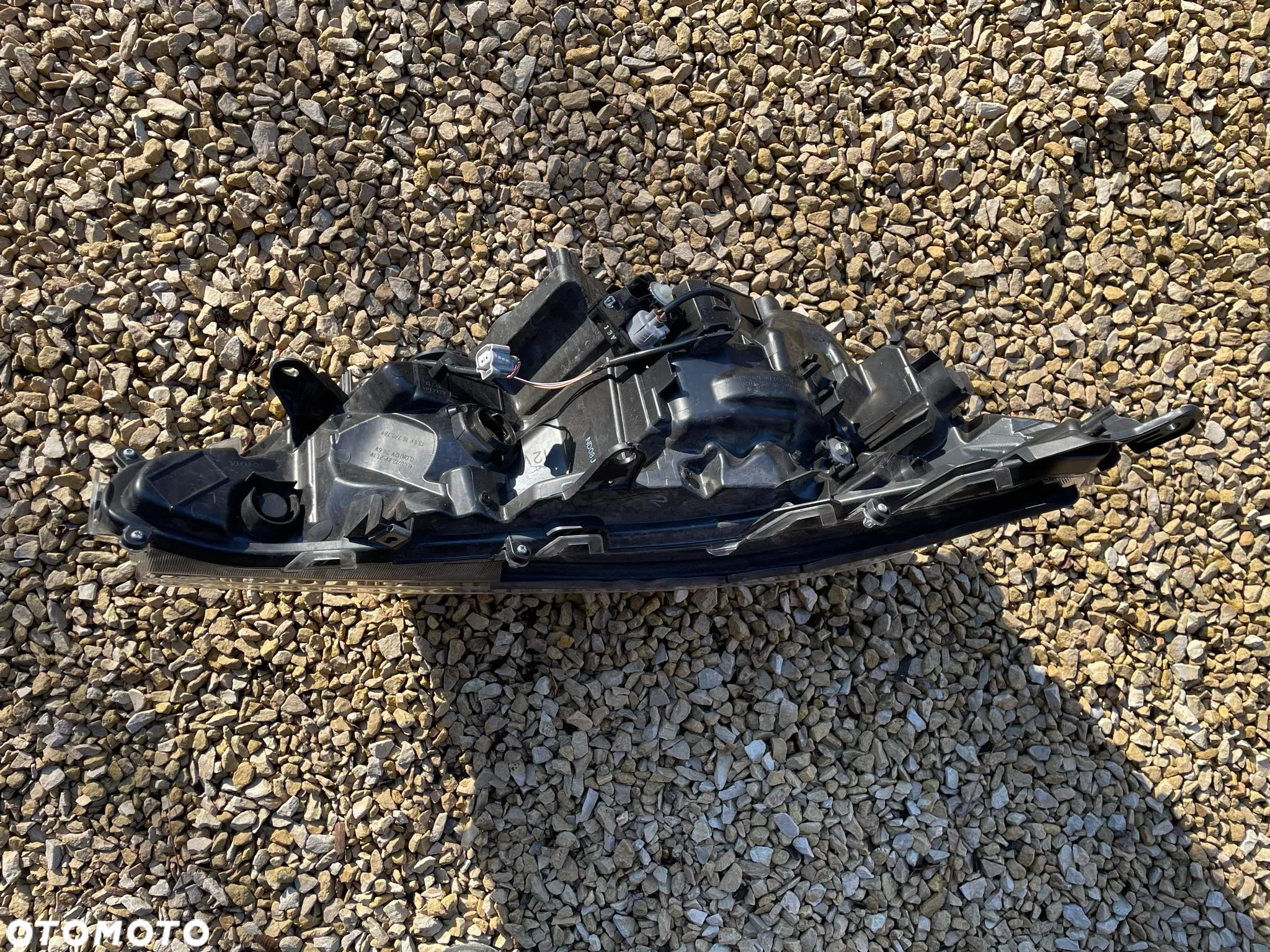 Lampa przednia lewa / reflektor TOYOTA RAV 4 V 2018 - 2025 oryginalna - 6