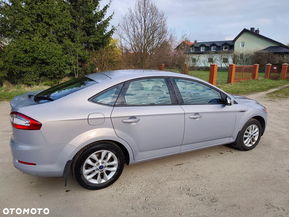 Ford Mondeo 2.0 TDCi Gold X - 13