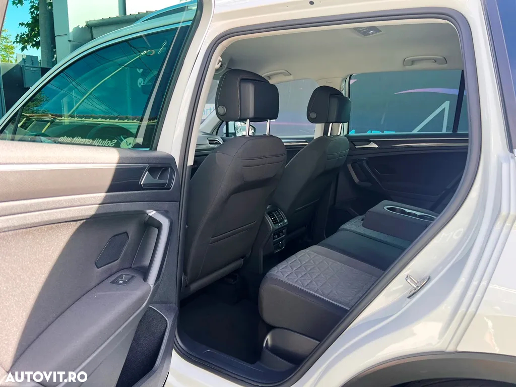 Volkswagen Tiguan 2.0 TDI 4Mot DSG Comfortline - 23
