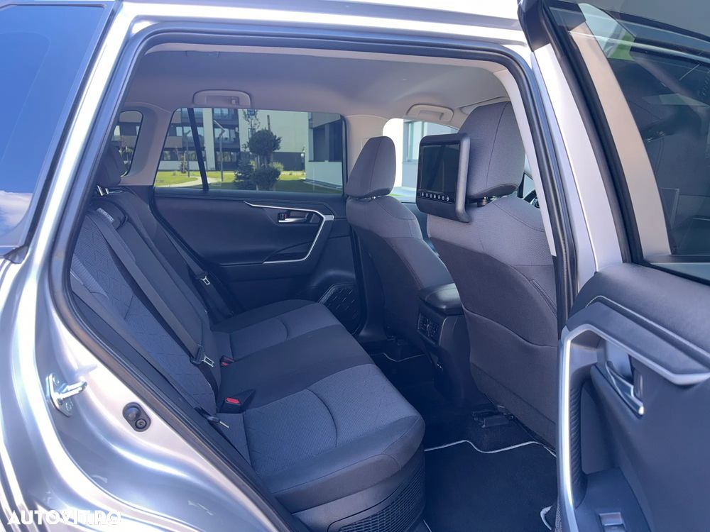 Toyota RAV4 - 15