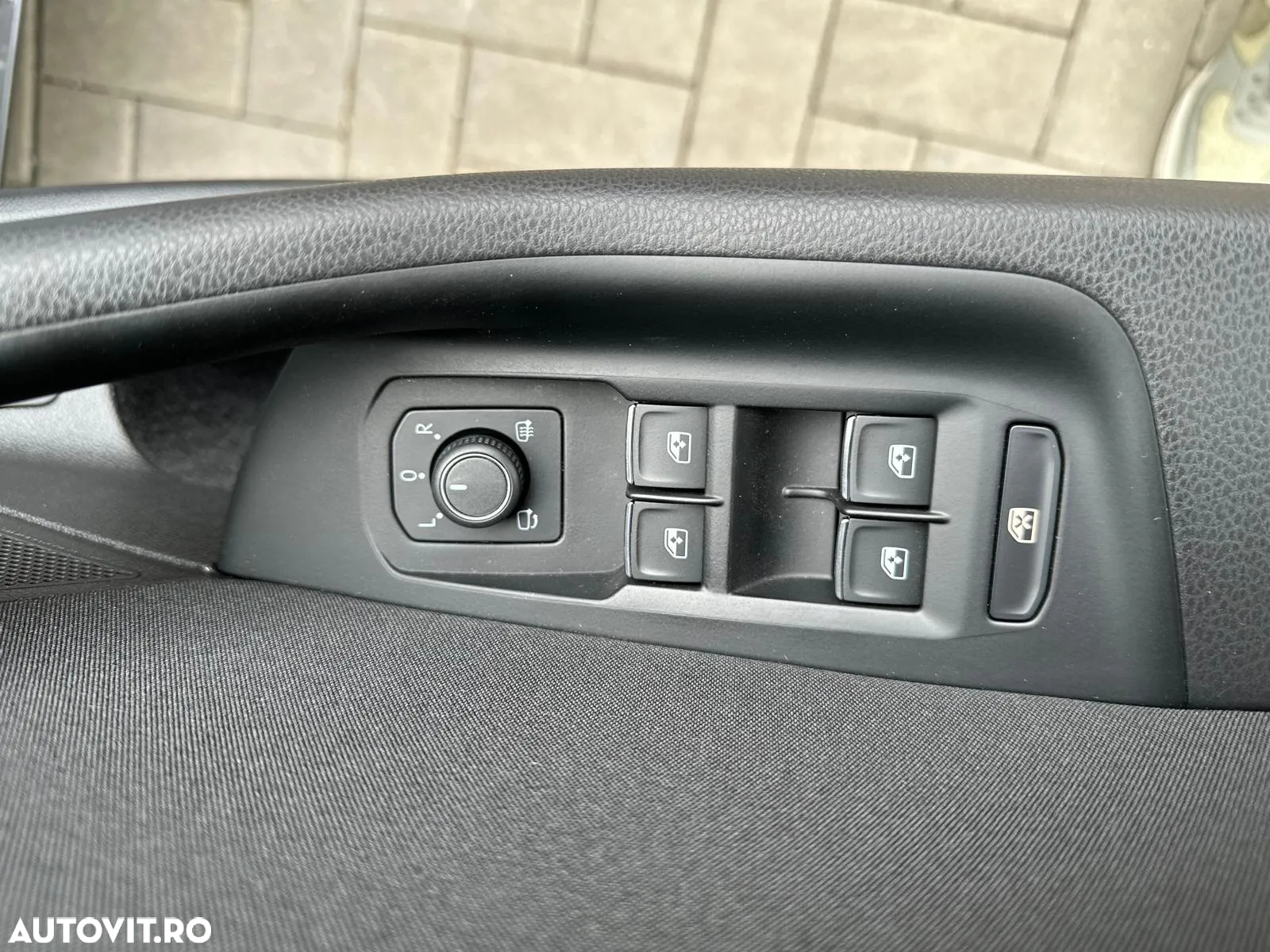 Volkswagen Passat 1.4 TSI Plug-In-Hybrid DSG GTE - 29
