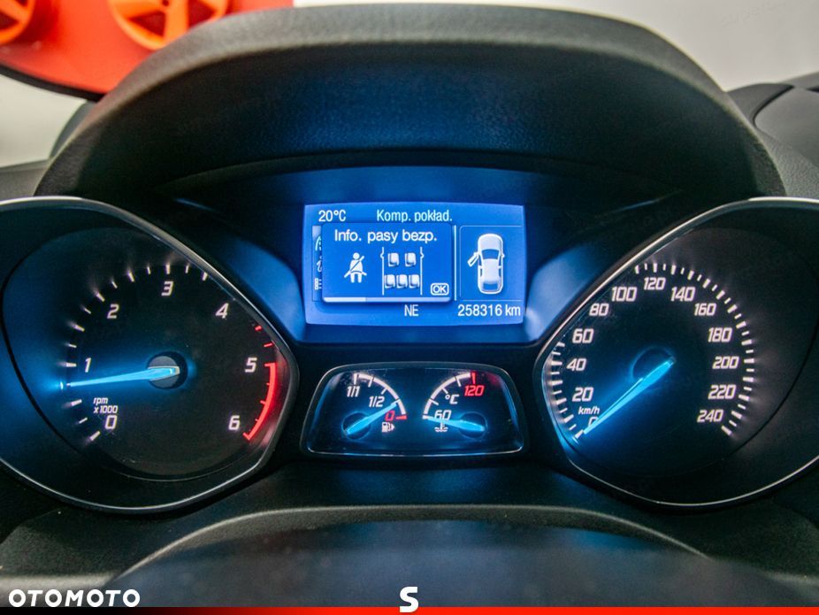 Ford Kuga 2.0 TDCi 4WD Titanium - 19
