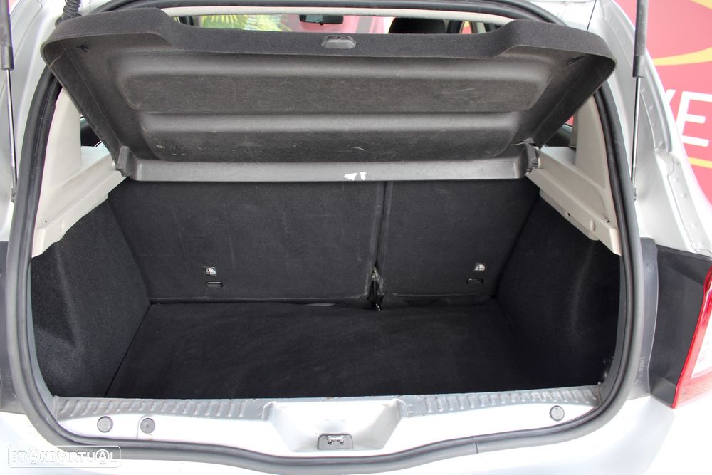 Dacia Sandero 0.9 TCe Stepway - 5