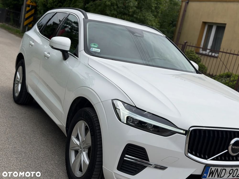 Volvo XC 60 B4 B Momentum Pro - 36