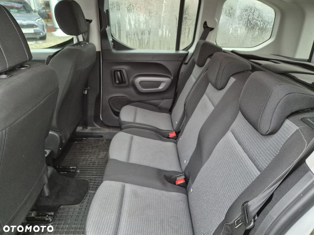 Toyota Proace City Verso 1.2 D-4T Business - 11