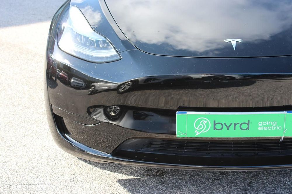 Tesla Model Y Standard - 4