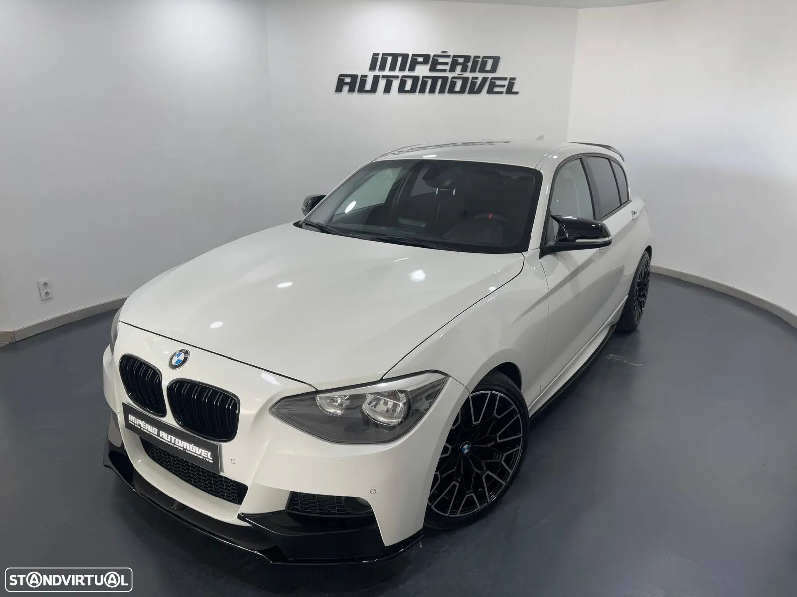BMW 118 d Pack M - 1