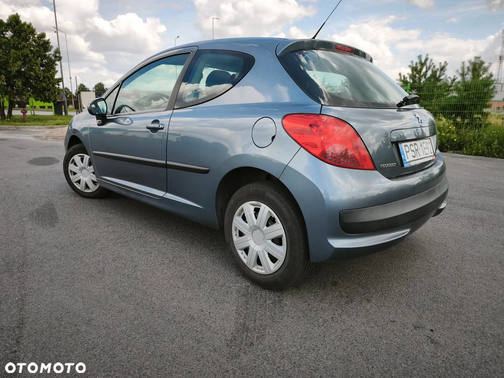 Peugeot 207 1.4 16V Trendy - 4