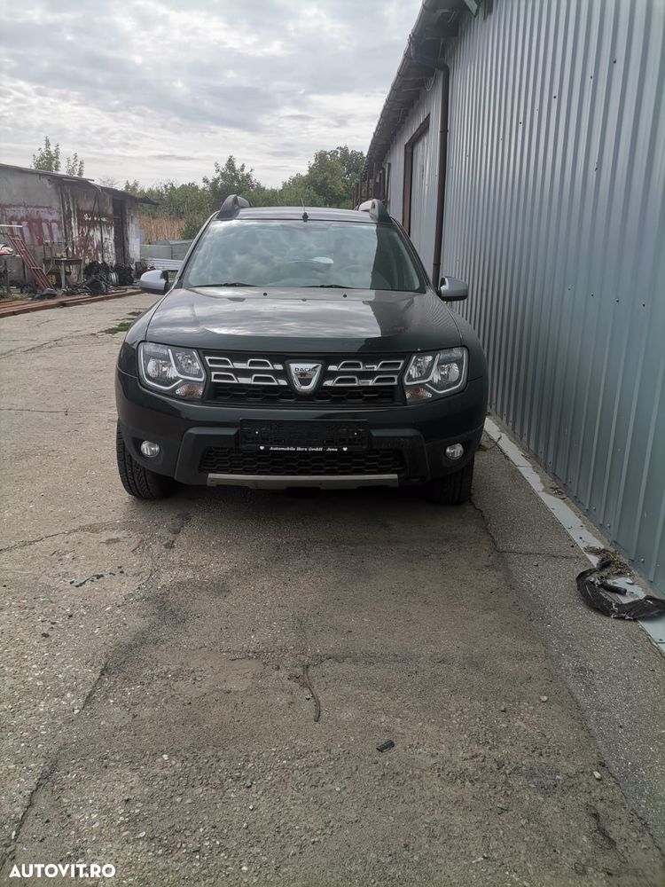 Dacia Duster 1.2 TCe 4x2 Laureate - 4