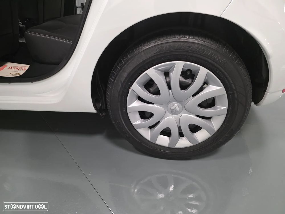 Renault Clio 1.5 dCi Zen - 31
