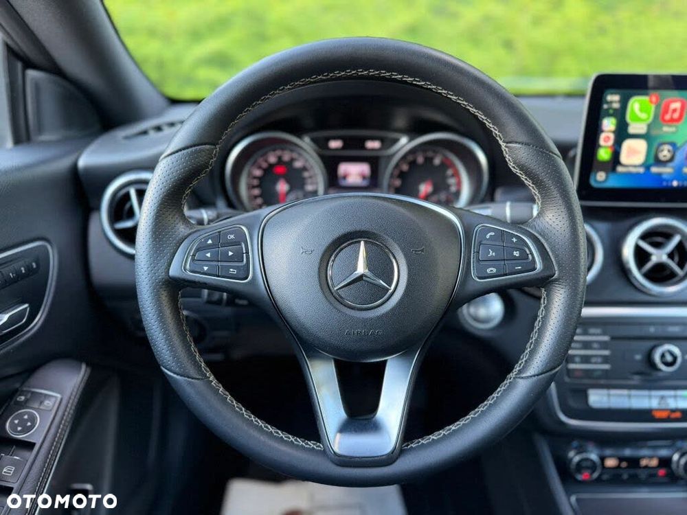 Mercedes-Benz CLA 220 7G-DCT Edition 1 - 12