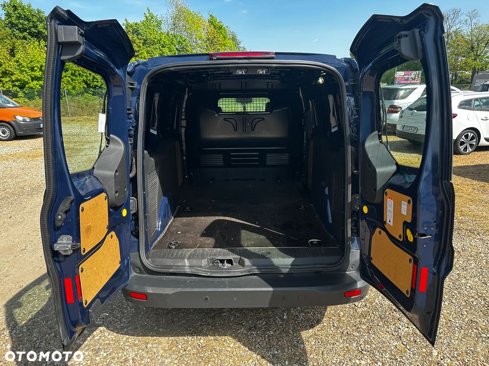 Ford Transit Connect - 21