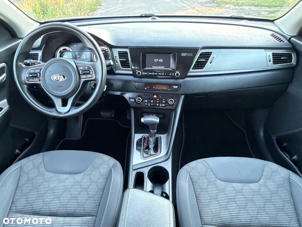 Kia Niro 1.6 GDI Hybrid L Business Line - 2