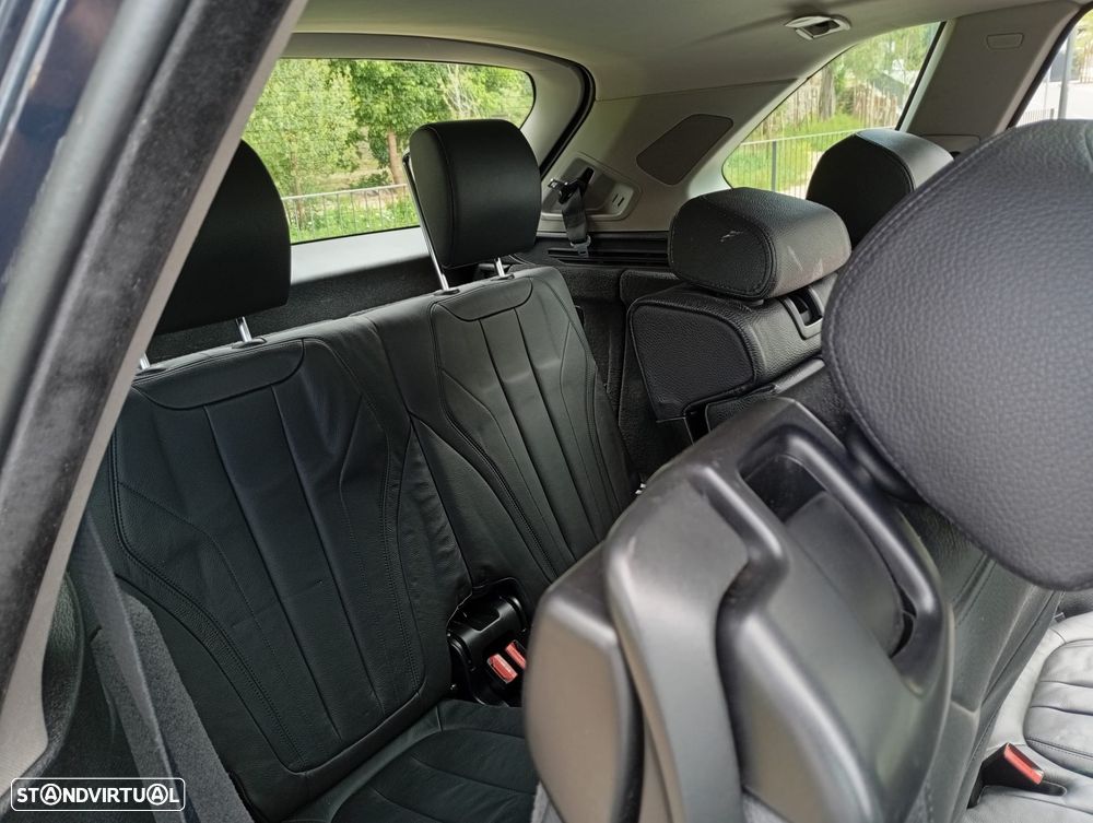 BMW X5 25 d sDrive Comfort 7L - 13