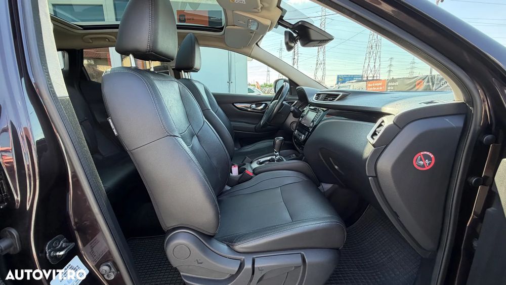 Nissan Qashqai 1.6 DCI Xtronic TEKNA+ - 18