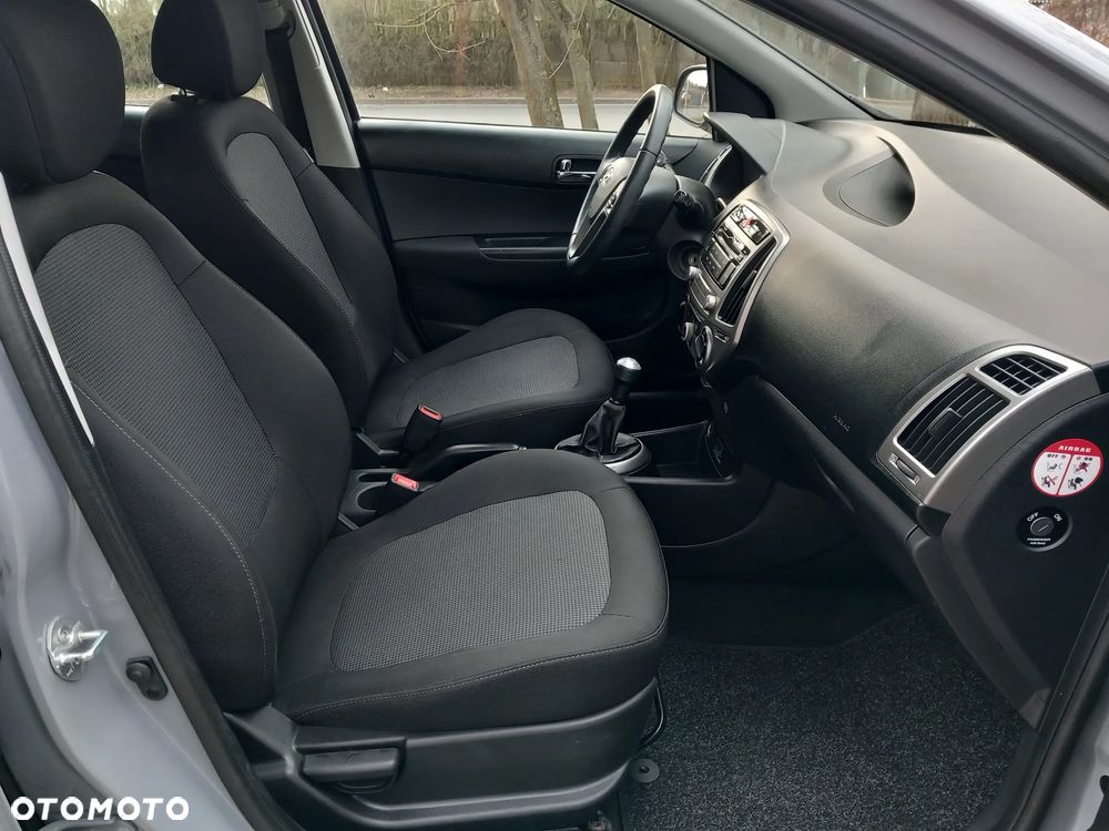 Hyundai i20 1.25 Comfort - 8