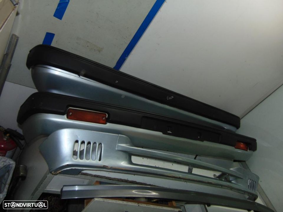 Mazda 626 coupê anos 80 pára-choques - 1
