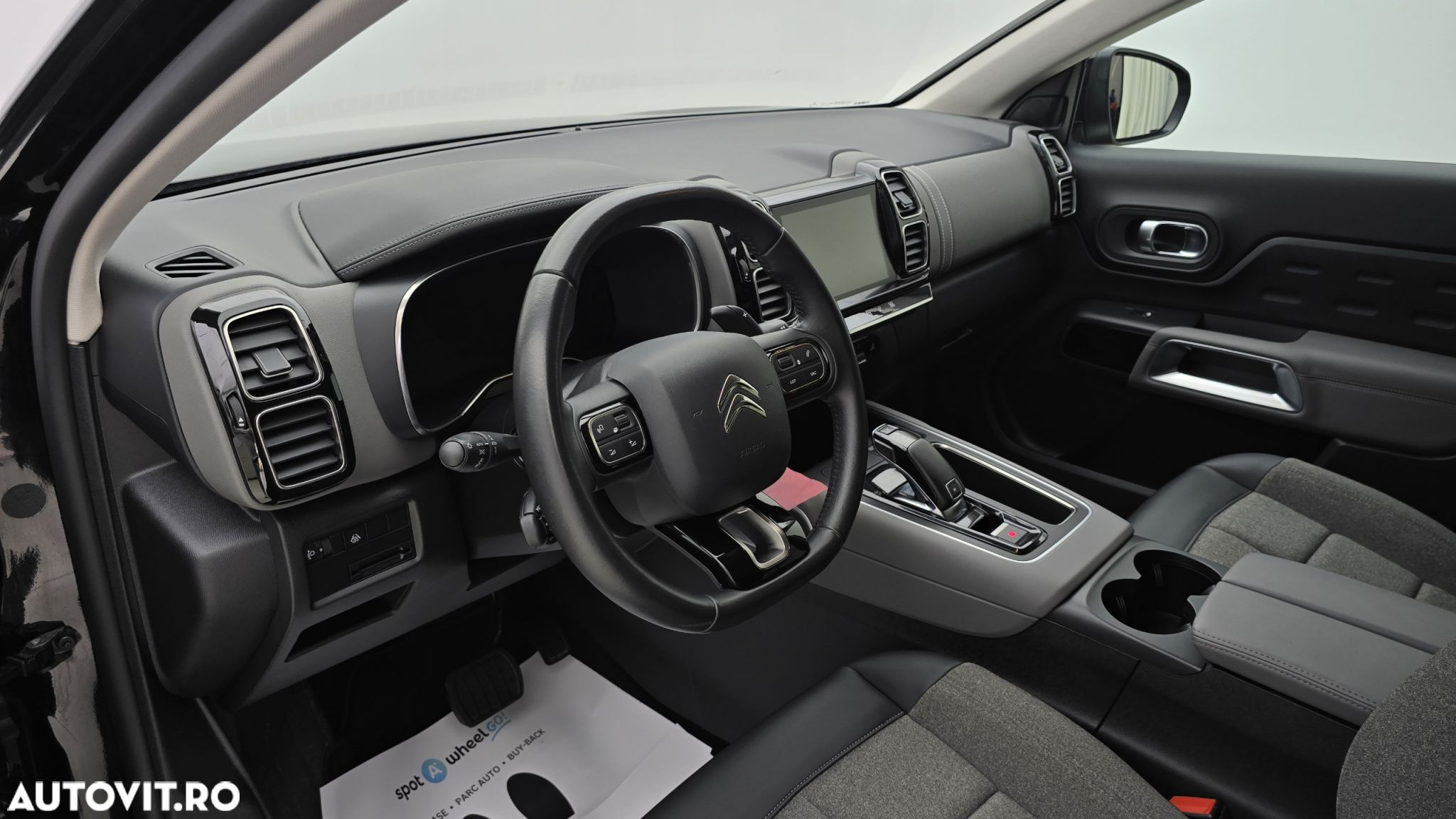 Citroën C5 Aircross 1.2 PureTech S&S EAT8 Feel - 13