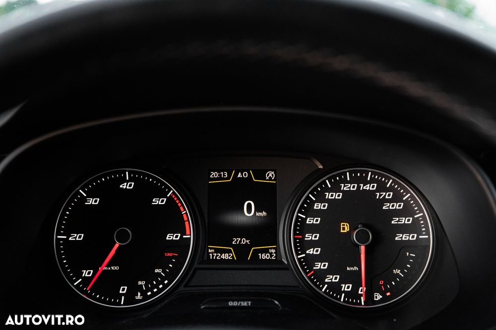 Seat Leon 1.6 TDI CONNECT - 6