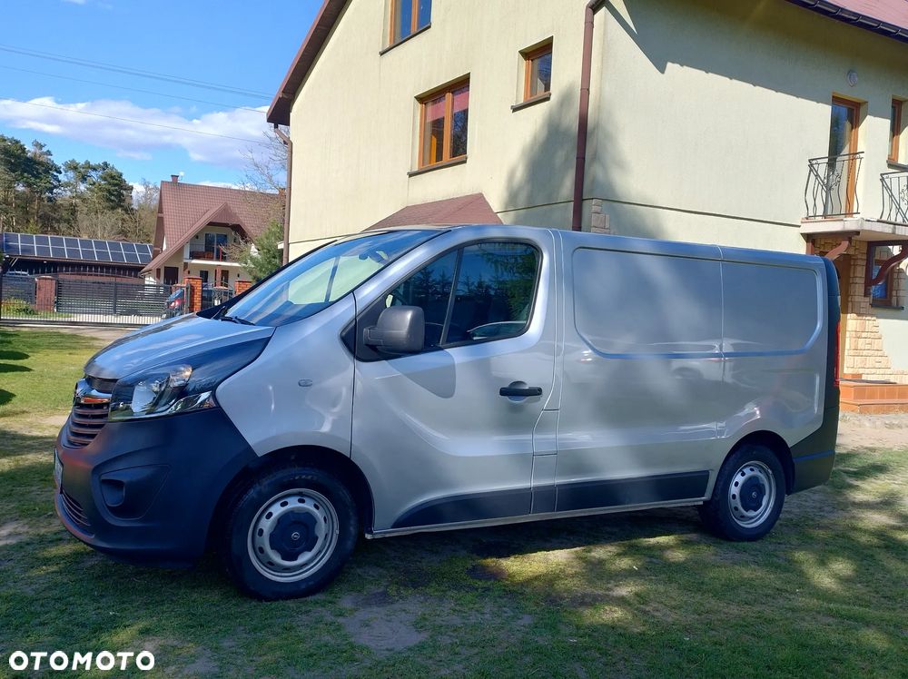 Opel VIVARO - 9