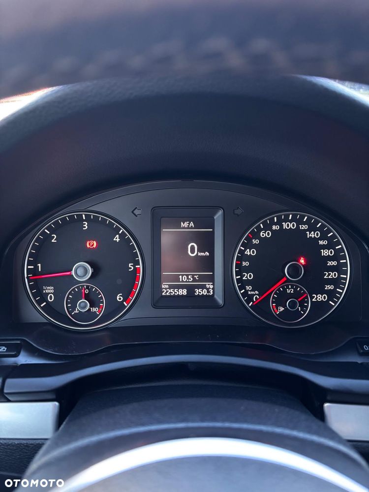 Volkswagen Scirocco 2.0 TDI - 7