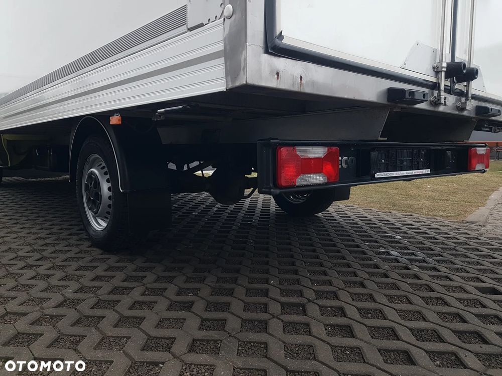 Iveco DAILY 8 EP KONTENER 4,15x2,22x2,21 KLIMA KRAJOWY 35S12 - 19