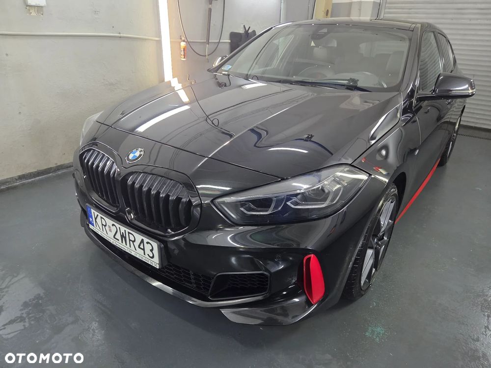 BMW Seria 1 - 35