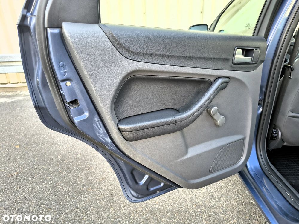 Ford Focus 1.6 TDCi Ambiente - 20