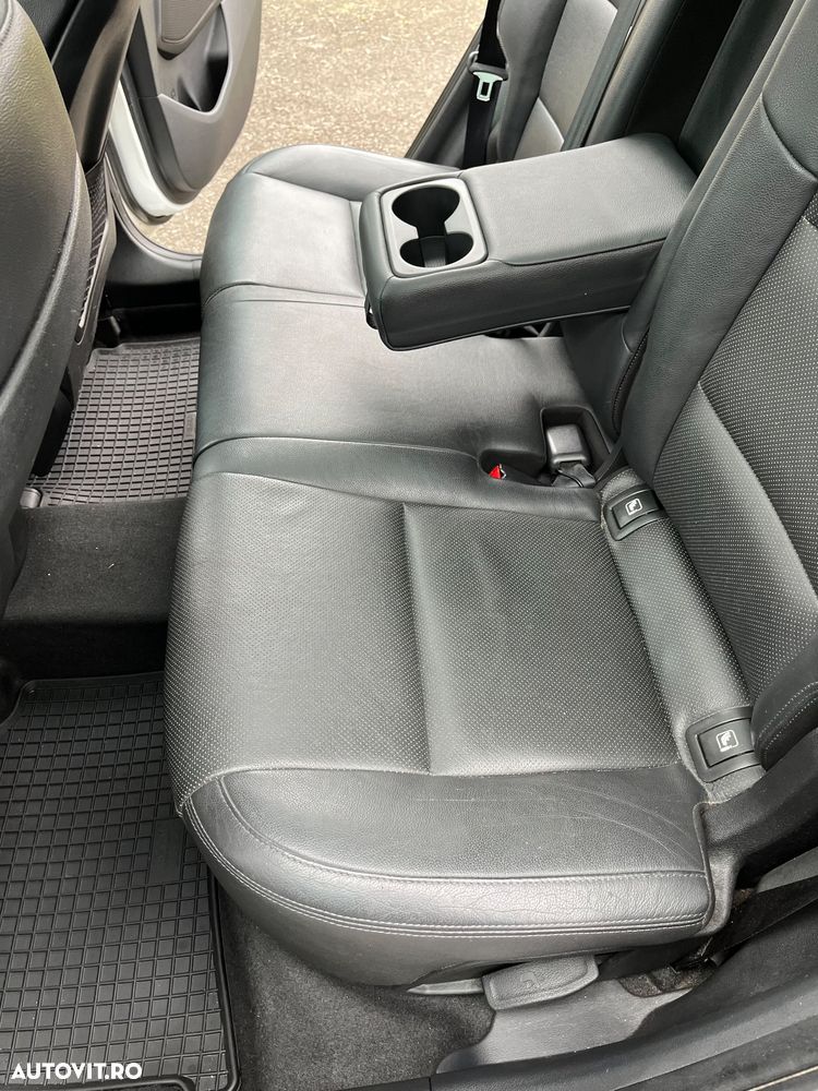 Hyundai Tucson 2.0 CRDI 4WD Automatik Premium - 16