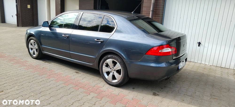 Skoda Superb 1.4 TSI Active - 2