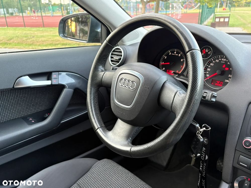 Audi A3 1.8 TFSI Ambition - 14