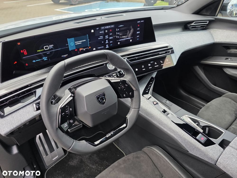 Peugeot 5008 1.6 PHEV GT S&S e-DCS7 - 11