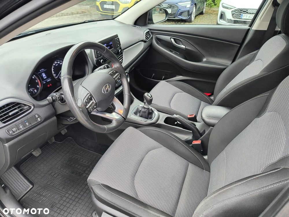 Hyundai i30 - 10