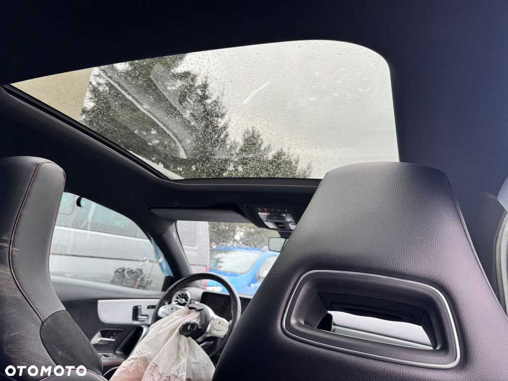 Mercedes-Benz Klasa A 250 Sport 7G-DCT - 30