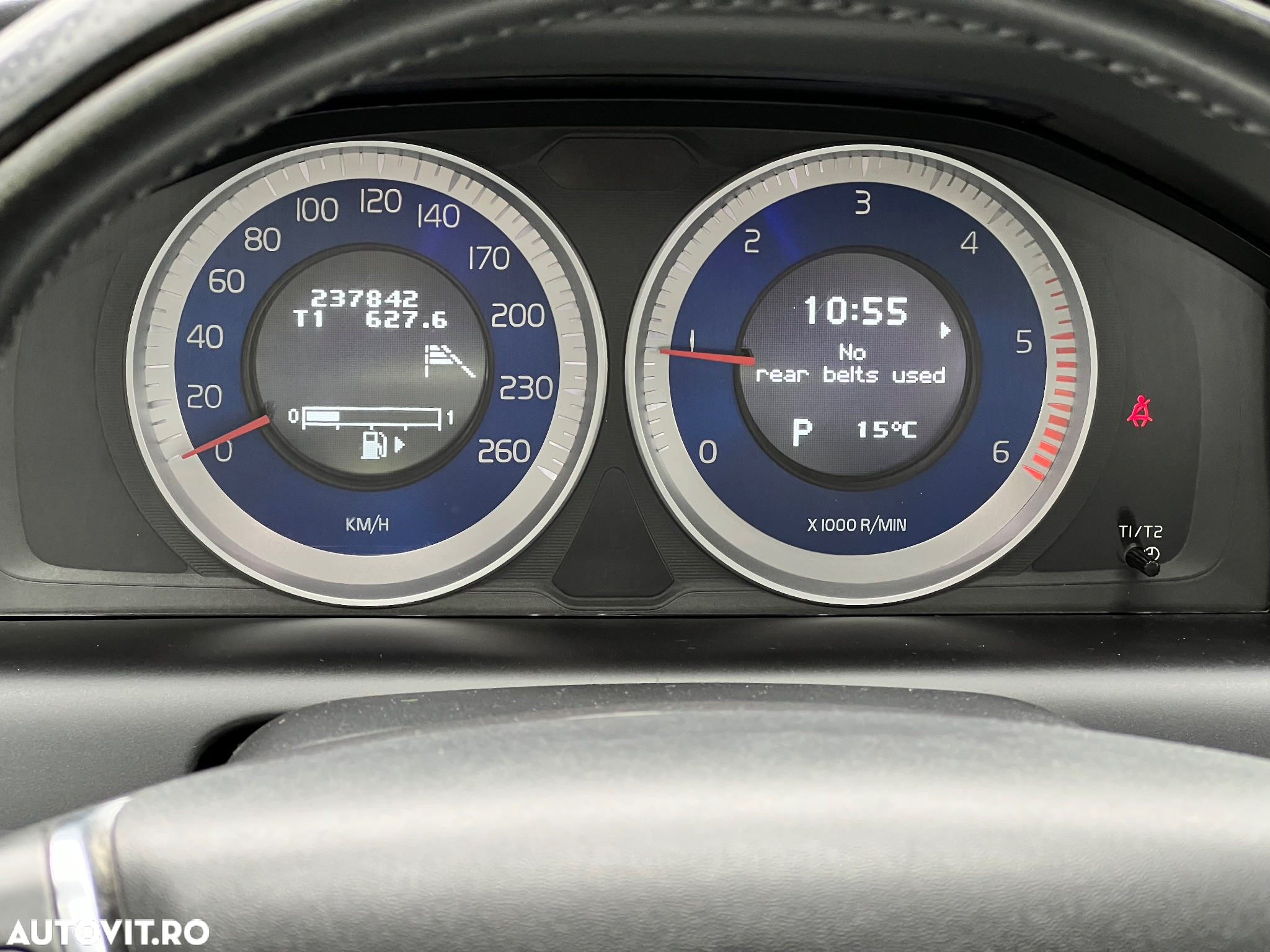Volvo XC 60 D5 AWD Aut. RDesign - 24