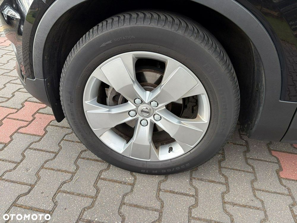 Volvo XC 40 T2 Momentum - 34