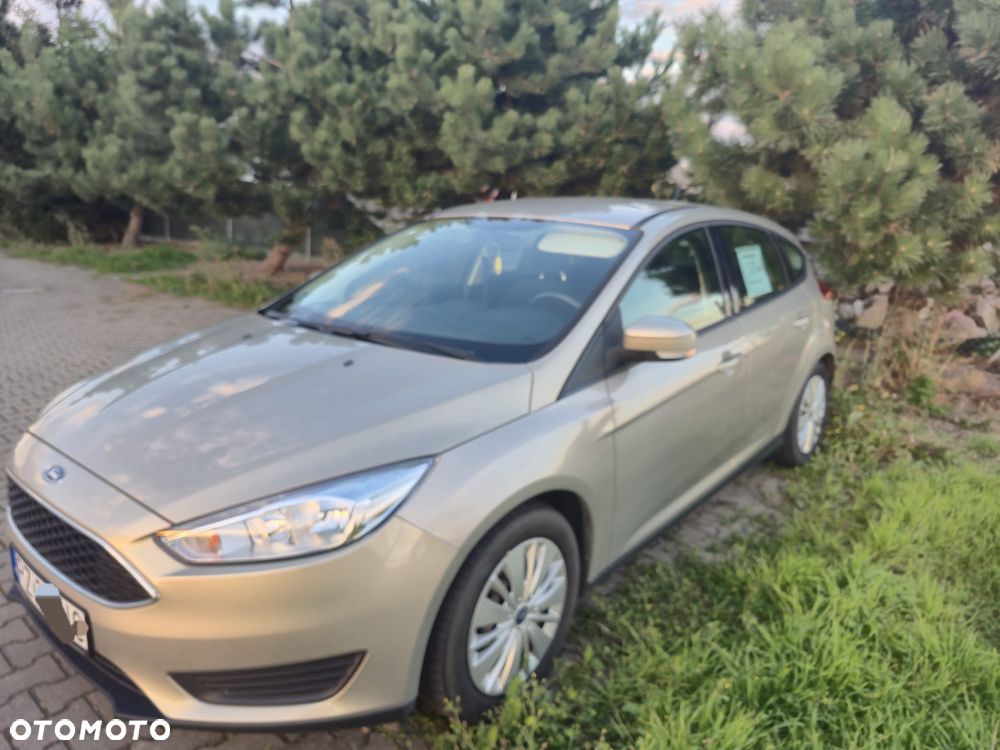 Ford Focus 1.6 Trend - 4