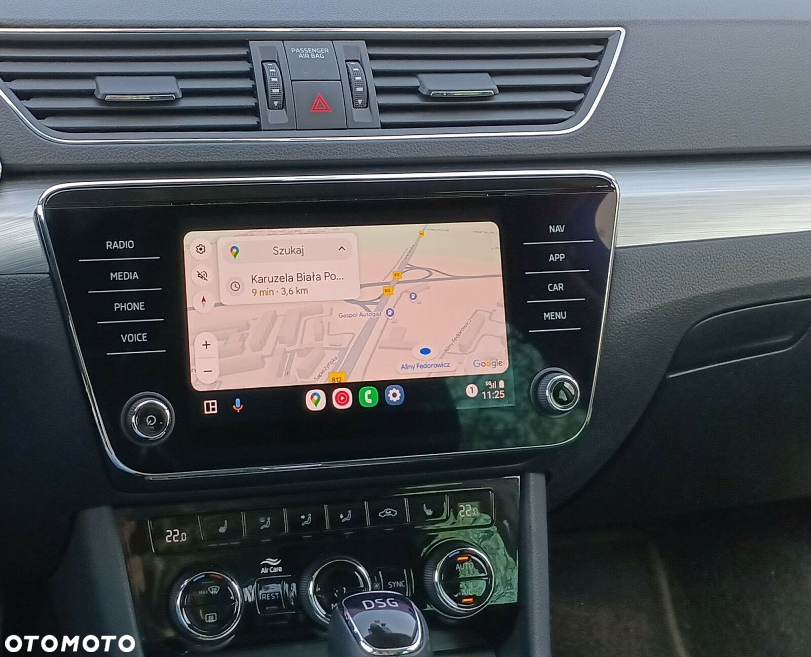 Skoda Superb 2.0 TDI SCR Ambition DSG - 25