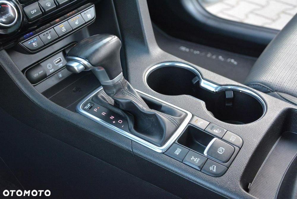 Kia Sportage 2,0 CRDI AWD Platinum - 30