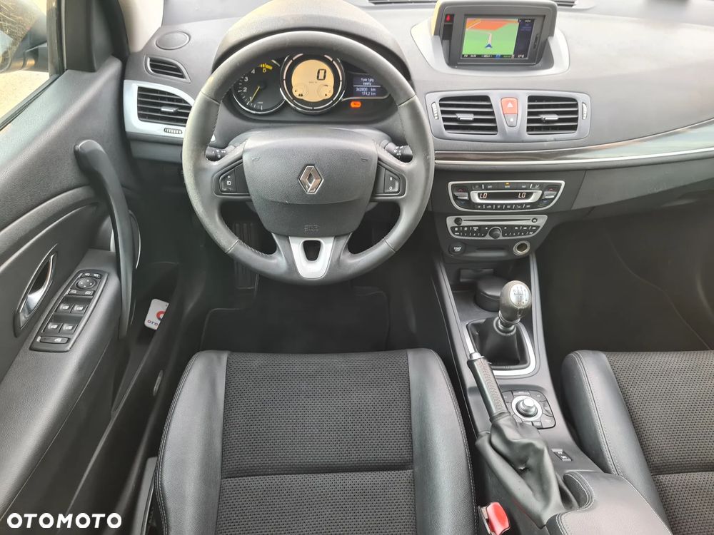 Renault Megane 1.9 dCi Dynamique Euro5 - 11