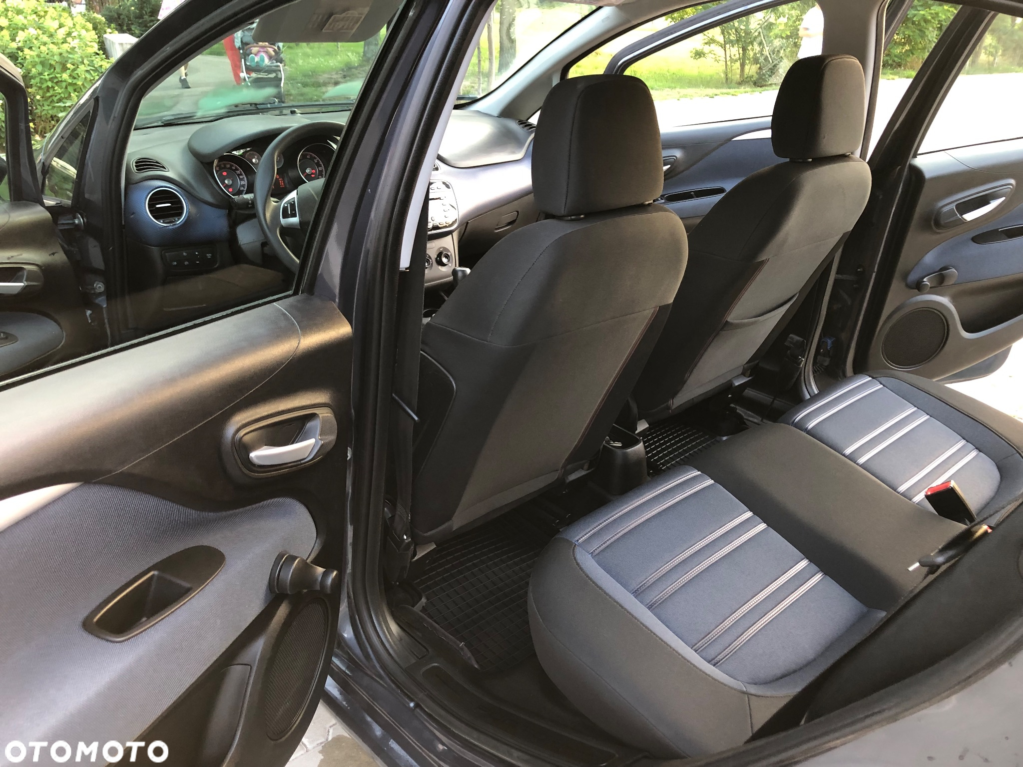 Fiat Punto Evo - 18