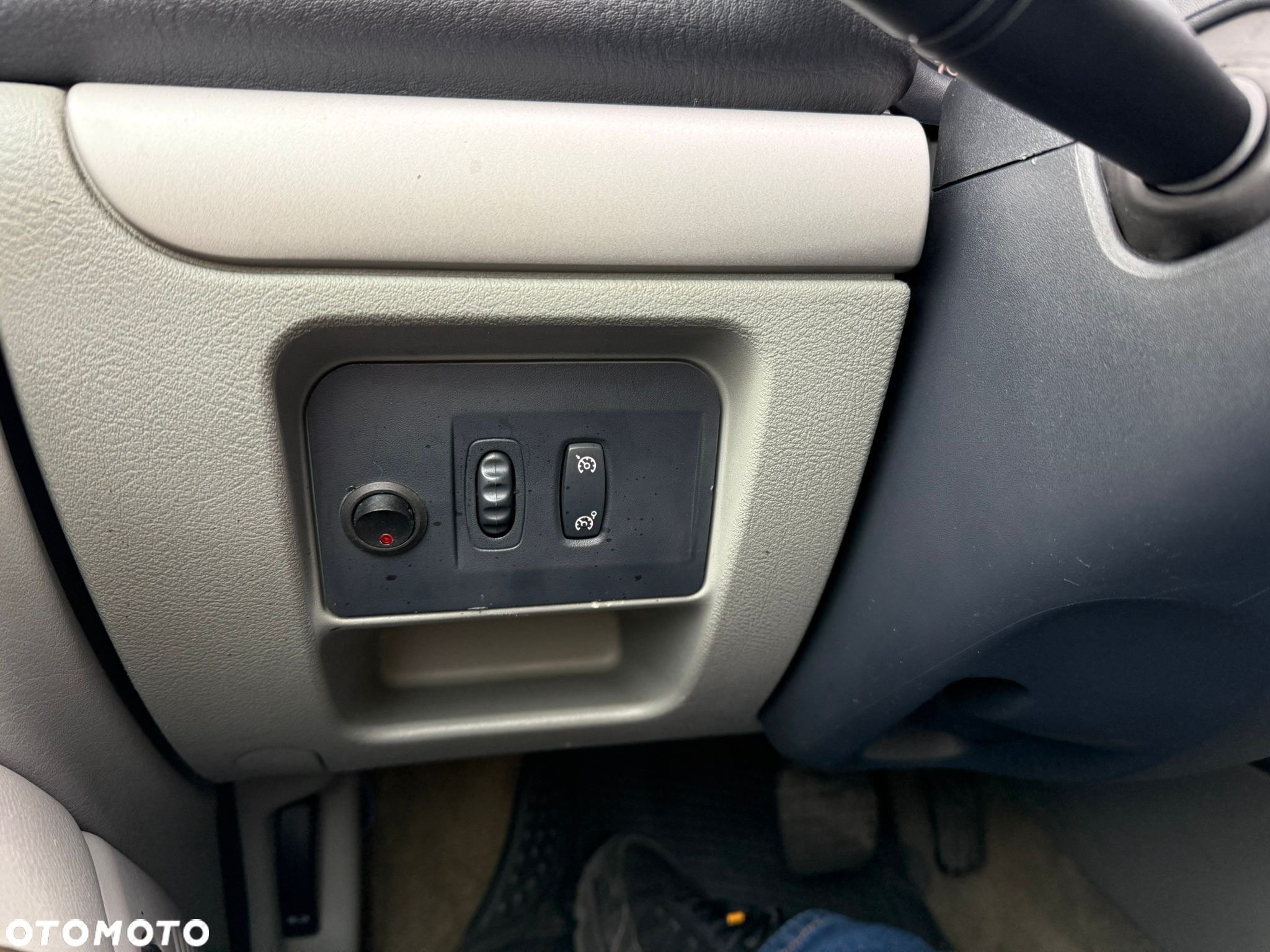 Renault Clio - 10