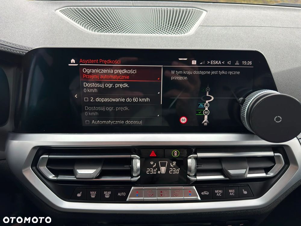 BMW Seria 3 320d xDrive Luxury Line - 29