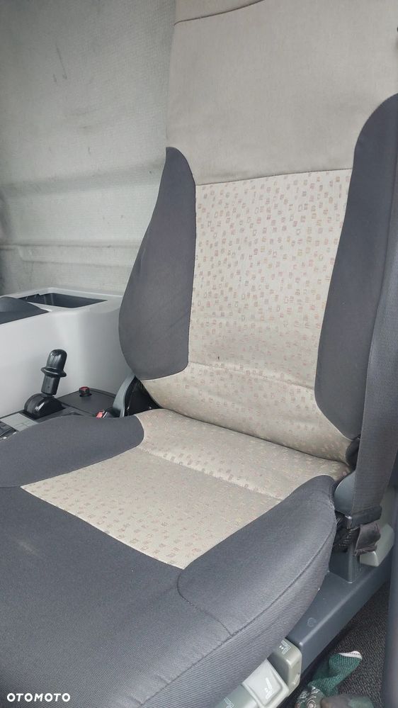 Renault Premium Midlum 280 DXI - 8